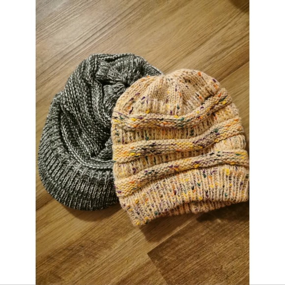 Pony Tail Hat - Picture 2 of 4